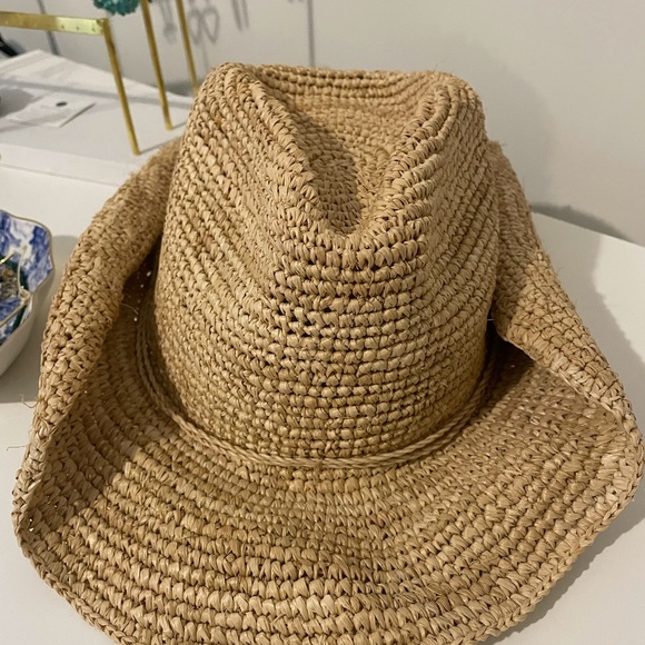 ARMS OF EVE, Sunhat - Picture 7 of 10